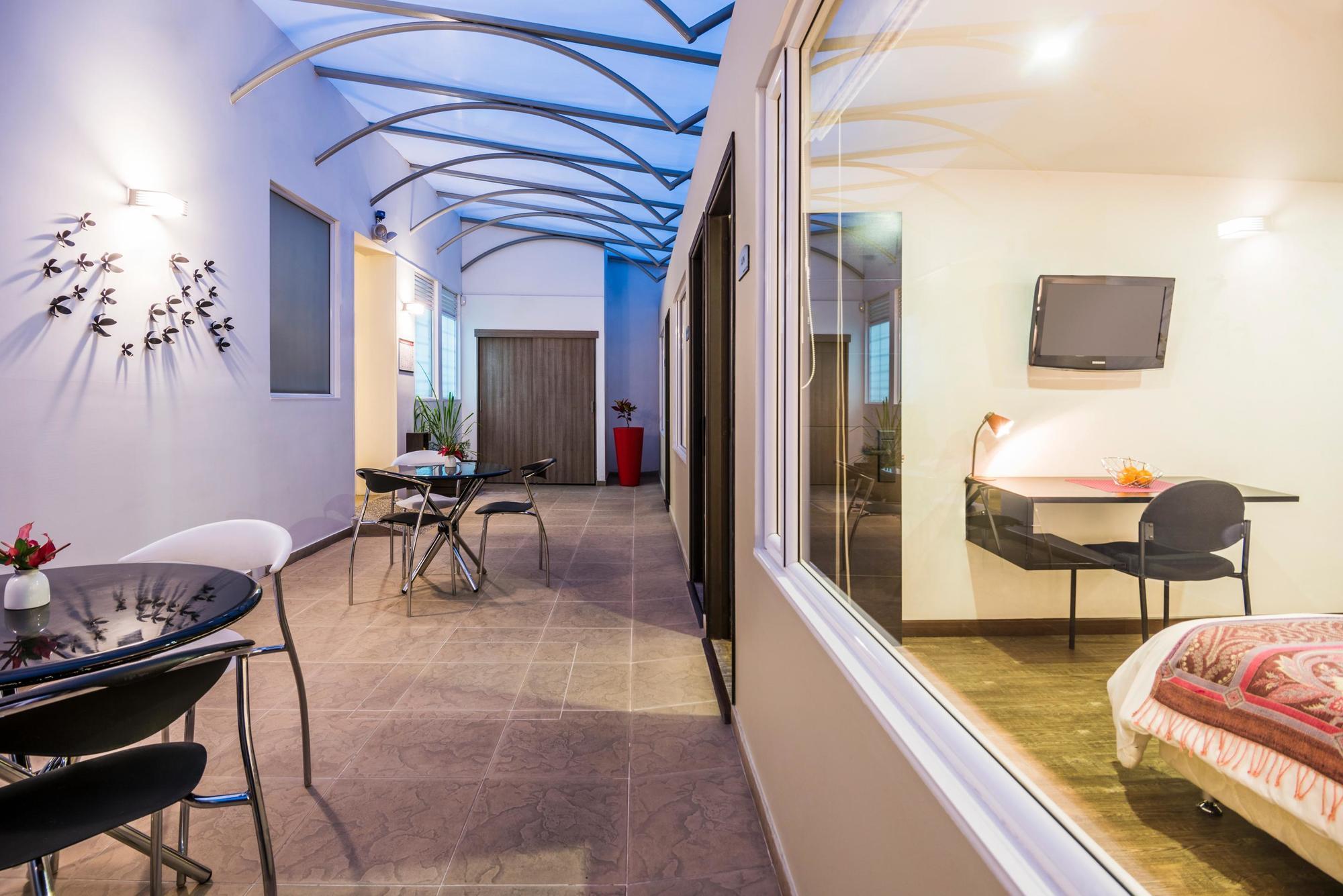 Matisse Hotel Богота Экстерьер фото